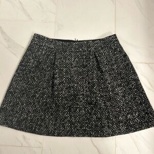 Banana Republic winter mini skirt. Excellent condition. Size 8.
